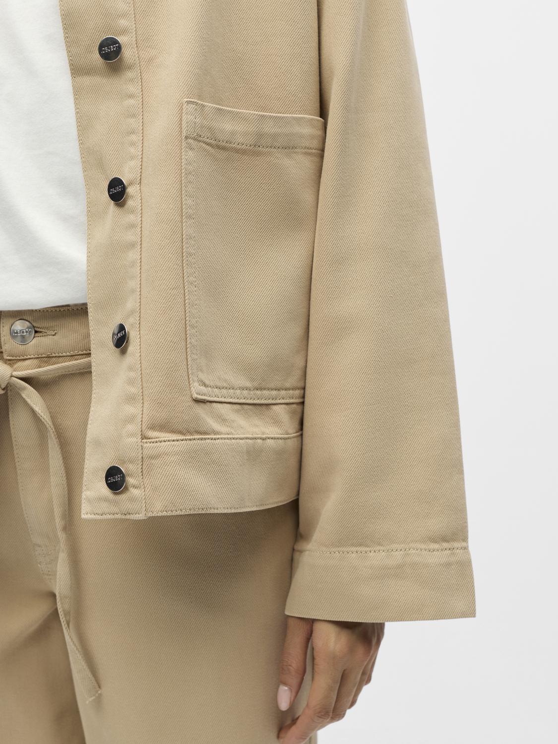 model_shot-detail